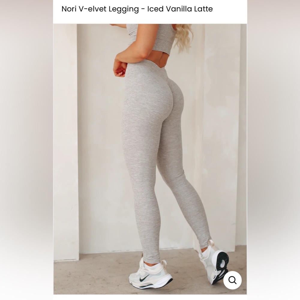 Stacci athletics Nori V-elvet Legging - Iced Vanilla Latte